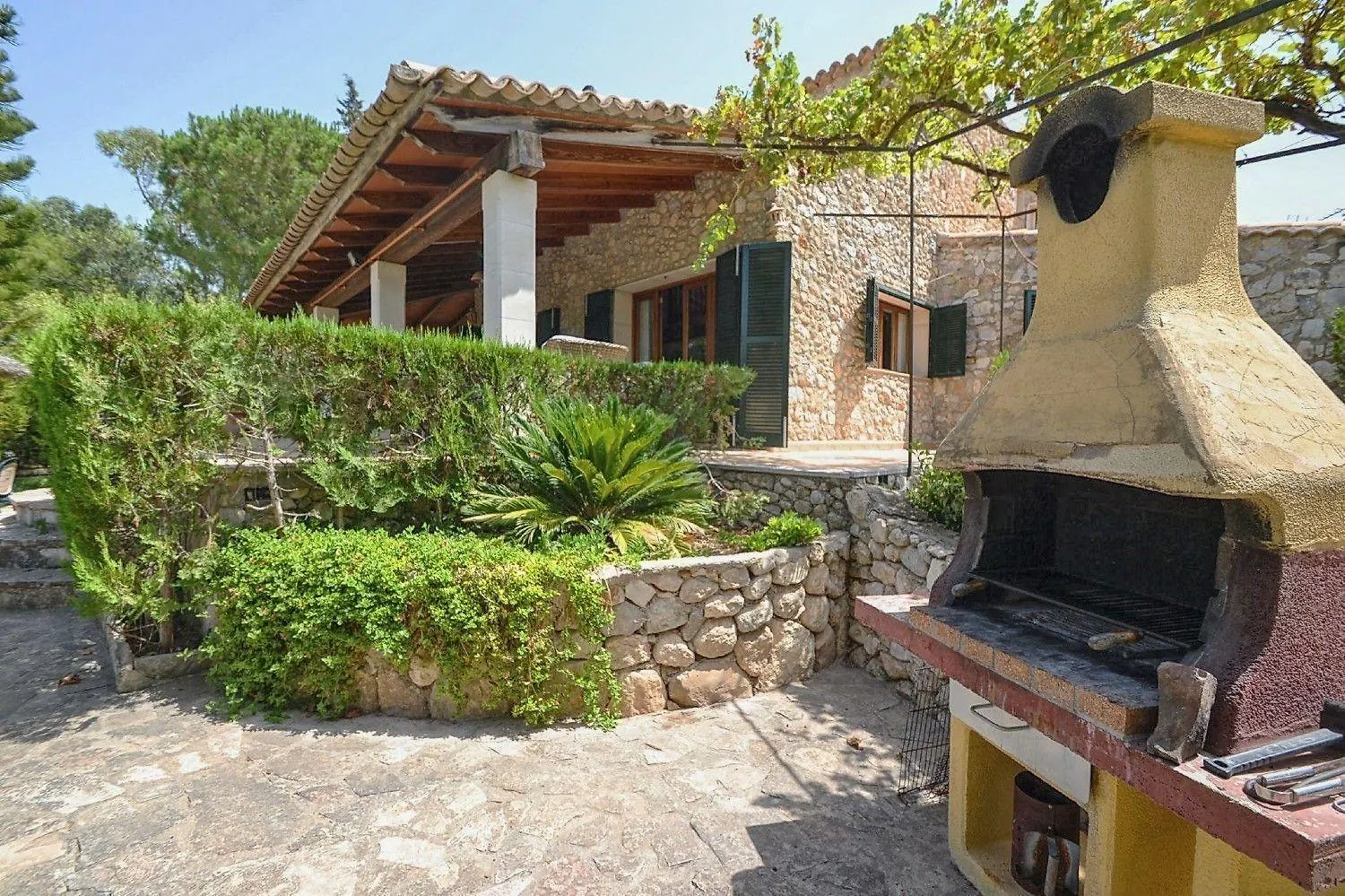 Holiday home Grosses Landhaus Mit Pool In Der Naehe Von Mancor De La Vall Inca