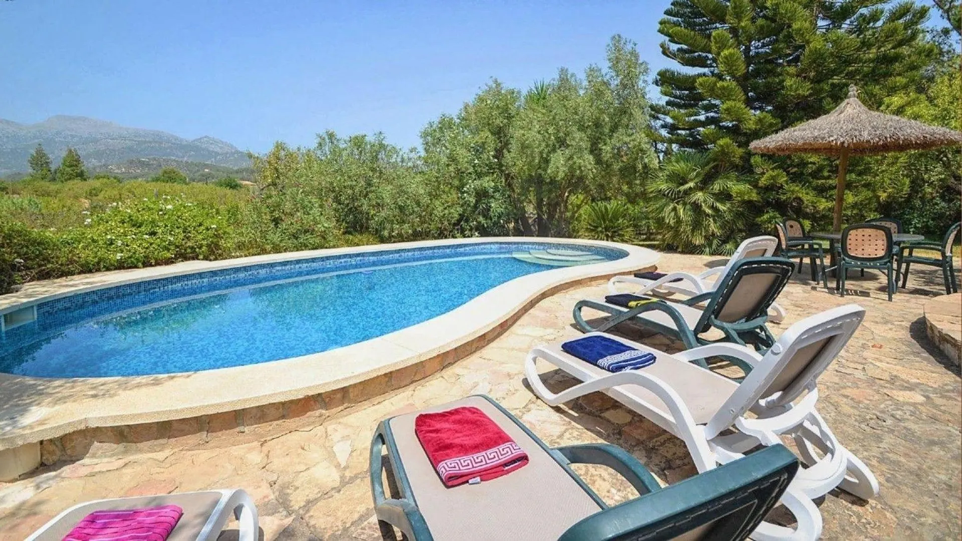 Grosses Landhaus Mit Pool In Der Naehe Von Mancor De La Vall Inca  Holiday home
